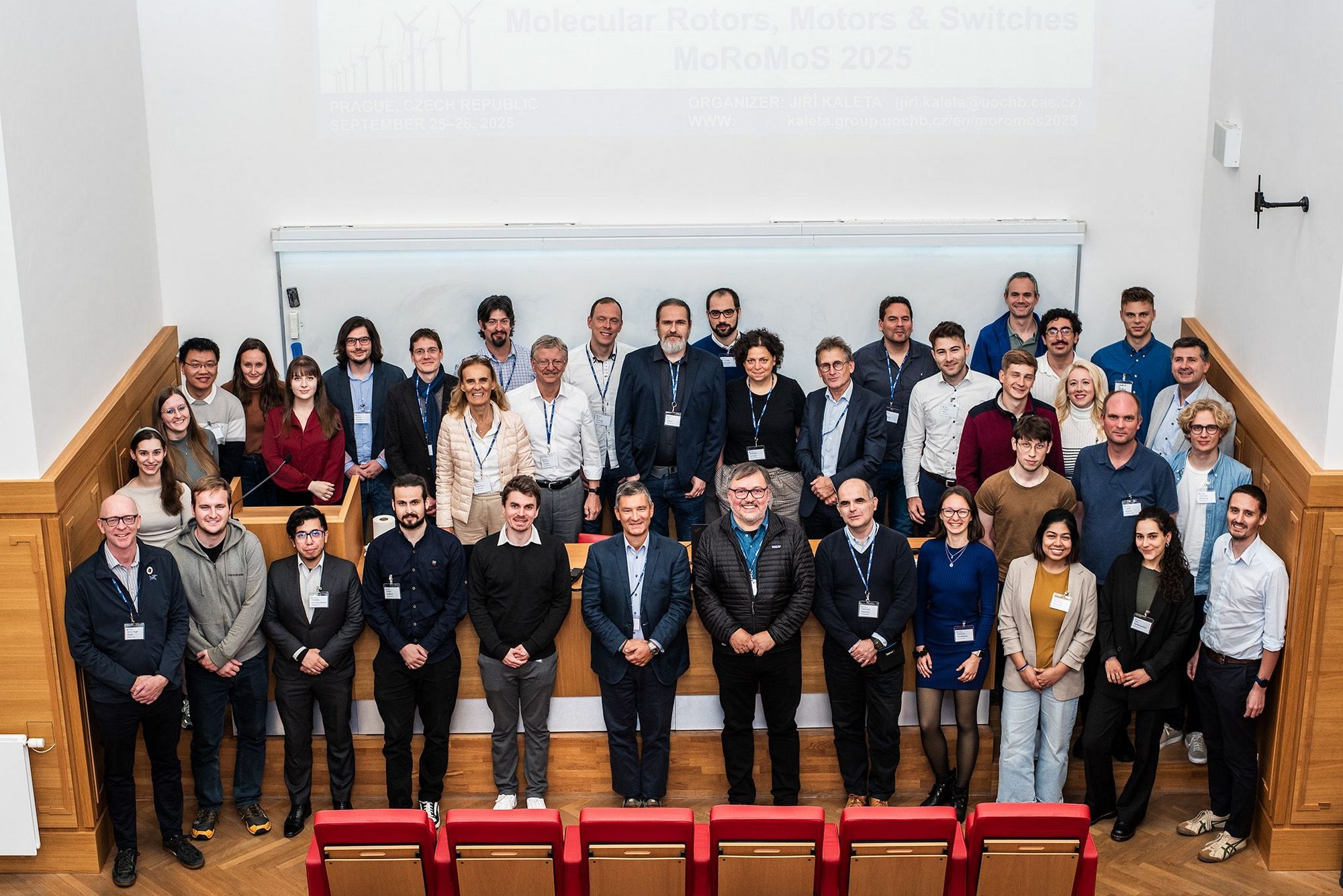 World’s top scientists in the field of molecular machines meet at IOCB Prague